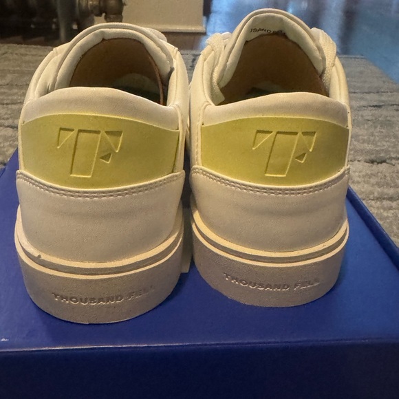Thousand Fell women’s sneaker - Picture 12 of 13